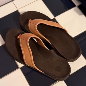 ABEO Brown Footbed Flip Flop Sandals with Tan Straps